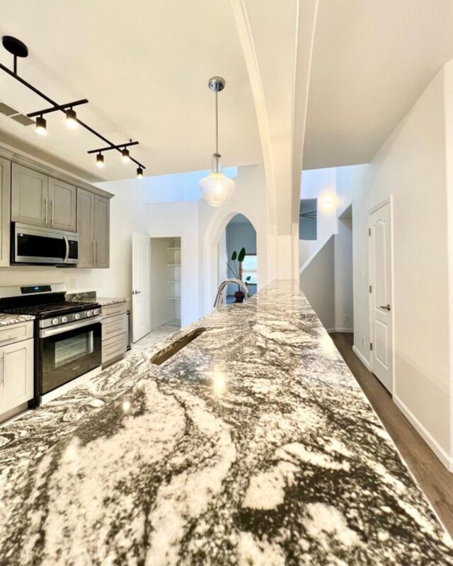 Foto del edificio - 5309 Palazzo Rd NW