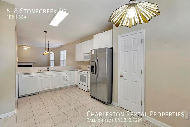 Photo - 508 Stonecreek Dr House