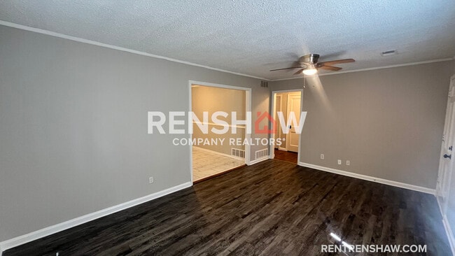 Photo - 3822 Maid Marian Ln House