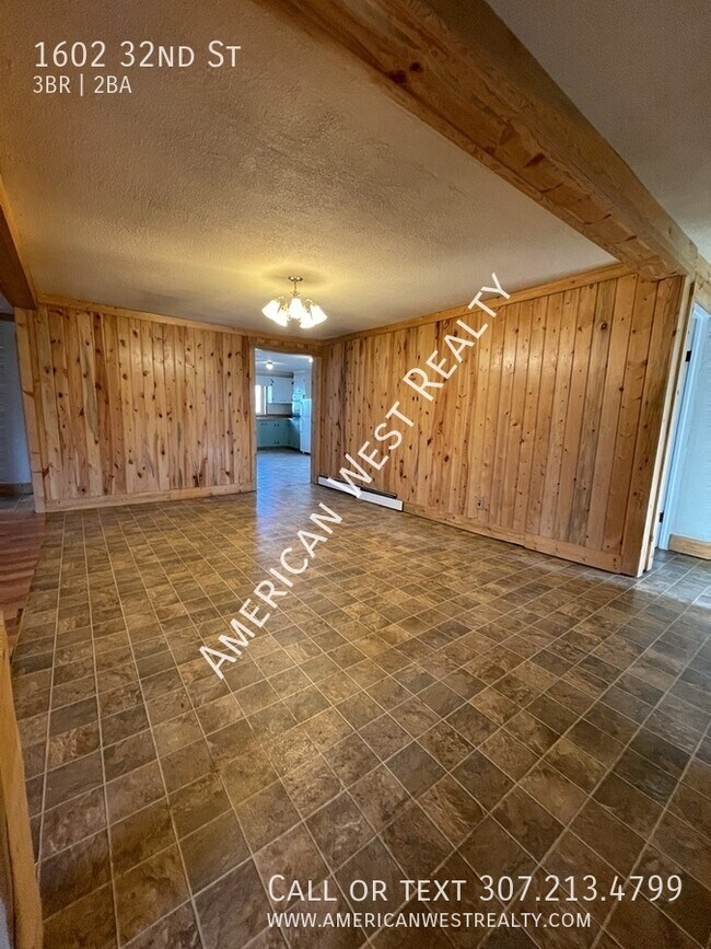 Foto del edificio - 1602 32nd St