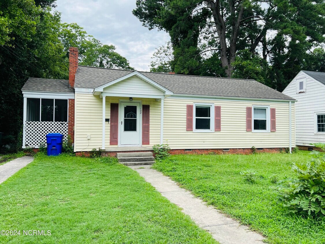 Primary Photo - 108 N Eastern St
