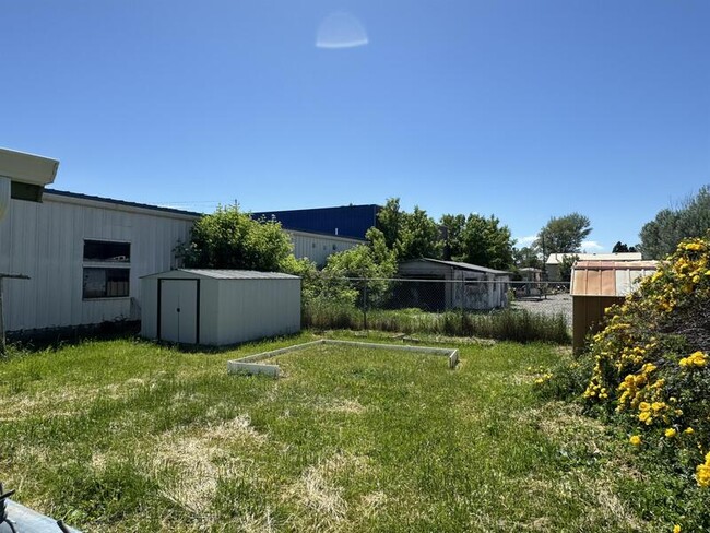 Foto del edificio - 226 Moore Lane