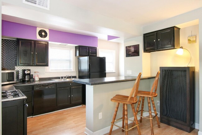Foto del edificio - 723 S Westnedge Ave