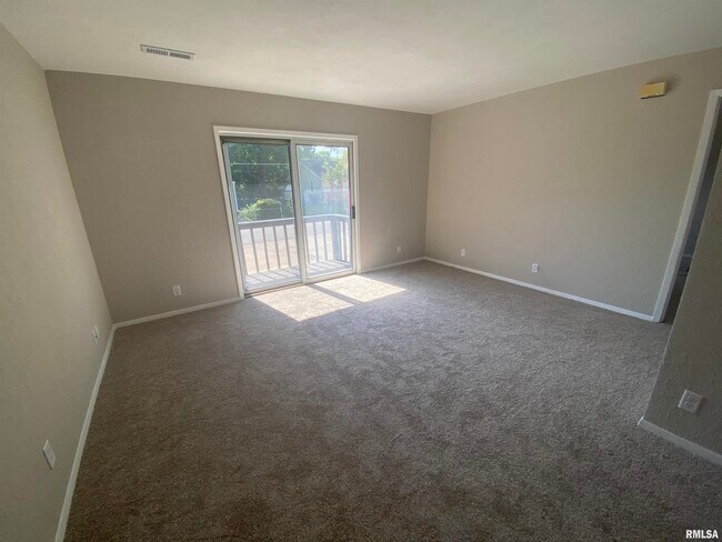 Building Photo - 609 Parr Hue Ln