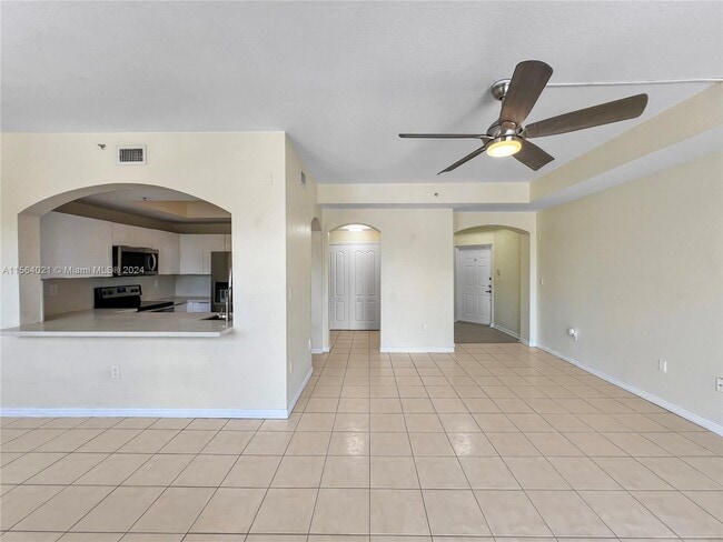 Building Photo - 8826 W Flagler St