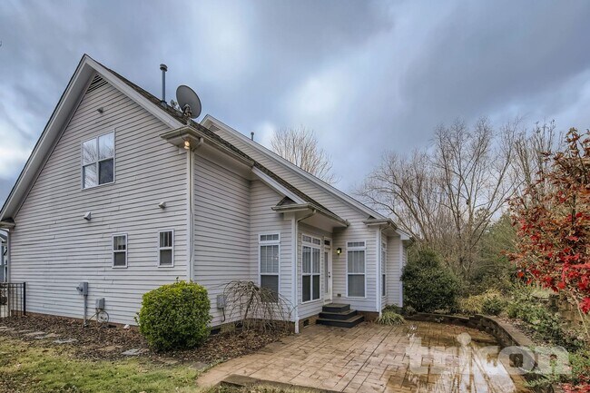 Foto del edificio - 1519 Peak Ct