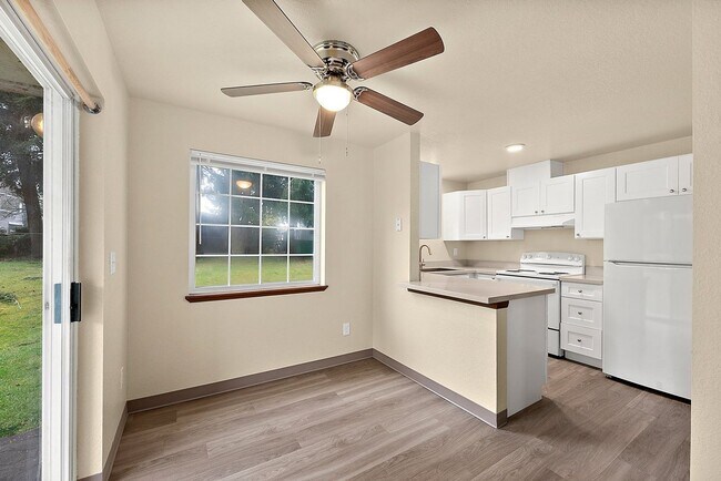 Foto del interior - Firwood Grove Apartment LLC