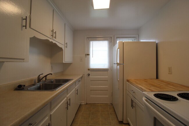 Foto del edificio - 518 E 27th Ave