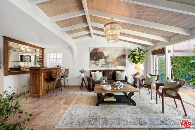 Foto del edificio - 213 Via Cordova