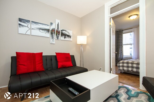 Foto del edificio - 512 E 13th St