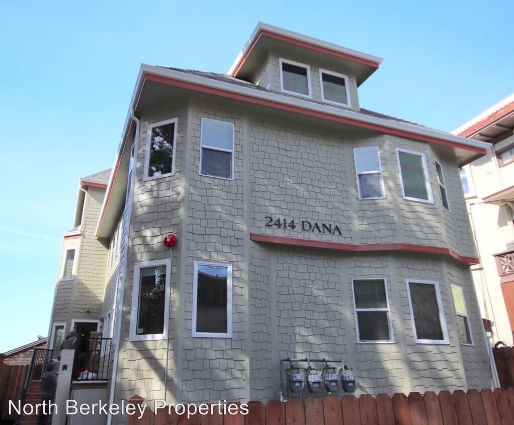 Foto principal - 2414 Dana St