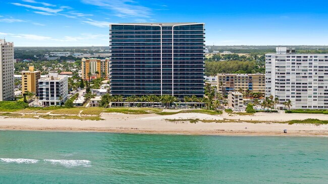 Foto del edificio - 900 N Ocean Blvd