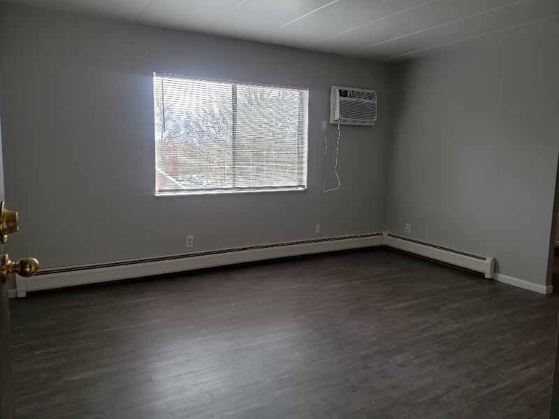 Foto principal - 2825 Blue Rock Rd