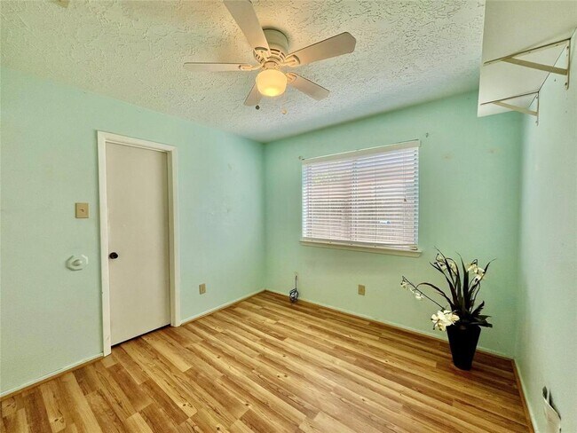 Foto del edificio - 7222 Gettysburg Dr