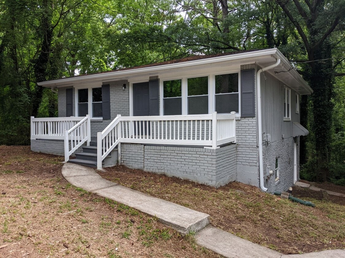 108 Welch St Unit Aupper, Stockbridge, GA 30281 Room for Rent in Stockbridge, GA