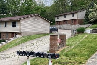 Building Photo - 1688 Watson Rd SE