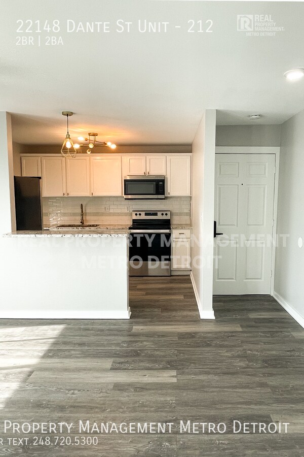 Foto del edificio - 22148 Dante St