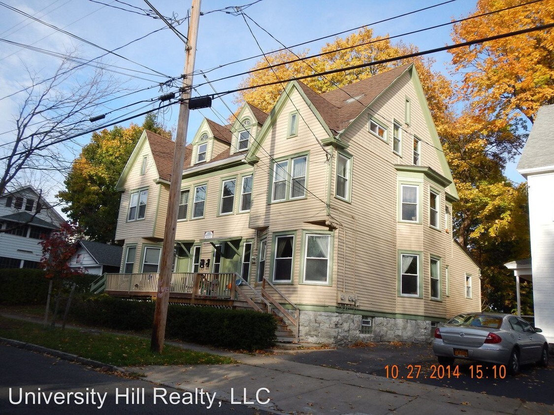 Foto principal - 315 Greenwood Pl