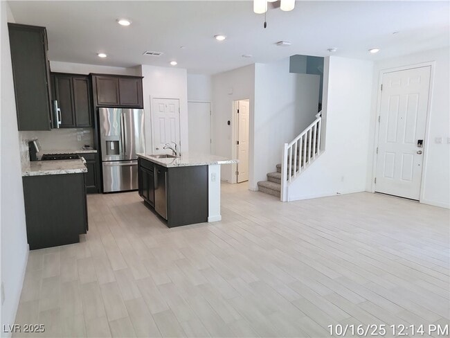 Building Photo - 965 Nevada State Dr