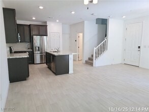 Building Photo - 965 Nevada State Dr