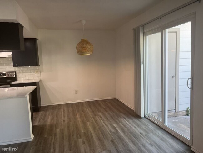 Foto del edificio - 2 br, 1.5 bath 4plex - 3458 Willowrun Drive B