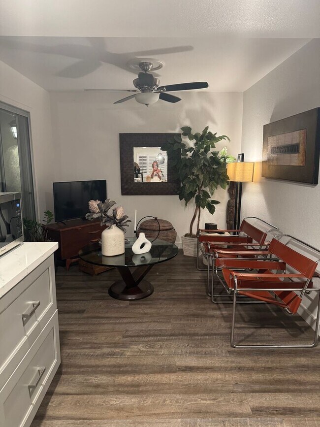 Foto del edificio - Delightfull 2 Bedroom 2 Bath in Sierra Bon...