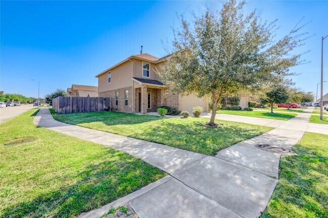 Building Photo - 3634 Goldleaf Trail Dr