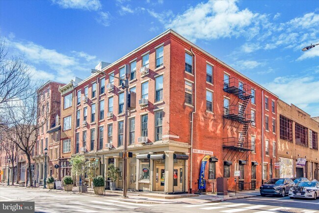 Building Photo - 302 Race Street Unit 1