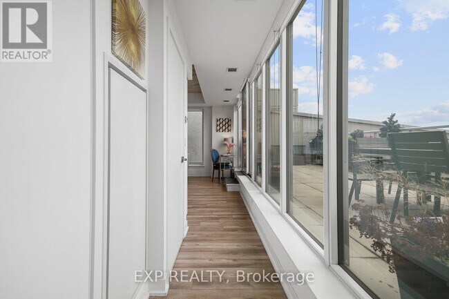 Building Photo - 25 Baseball Pl