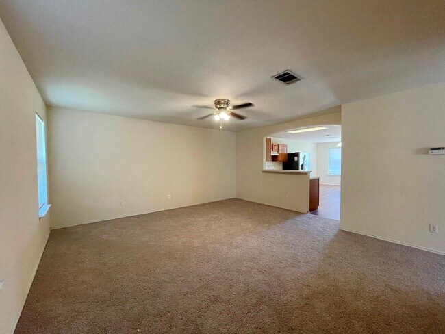 Foto del edificio - 156 Keegans Way