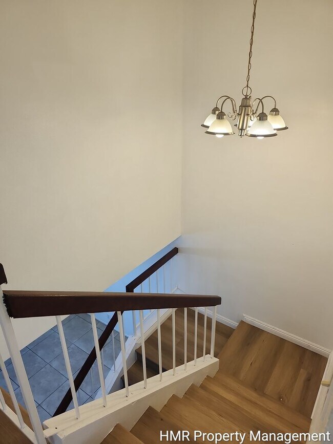 Foto del edificio - Spacious & Convenient 3-Bedroom Townhouse