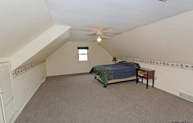 Building Photo - 1297 Coplon Ave