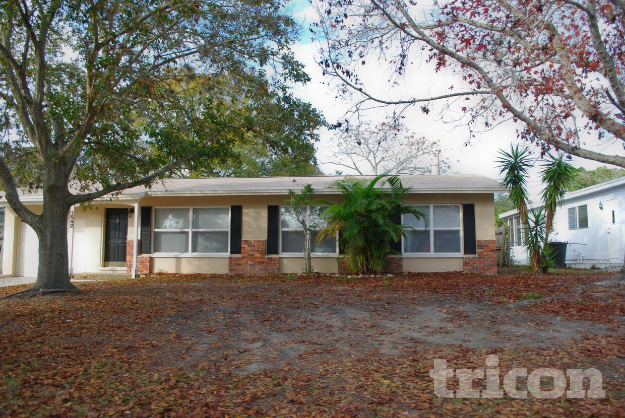 Foto principal - 1542 Carroll St