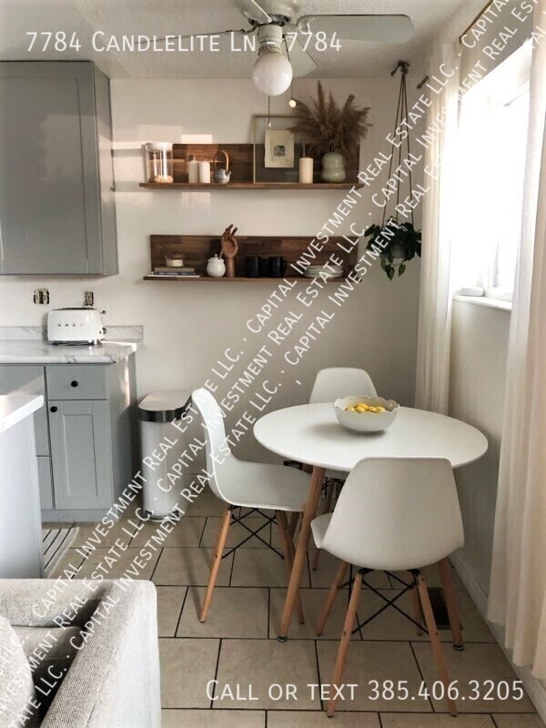 Building Photo - 7784 Candlelite Ln