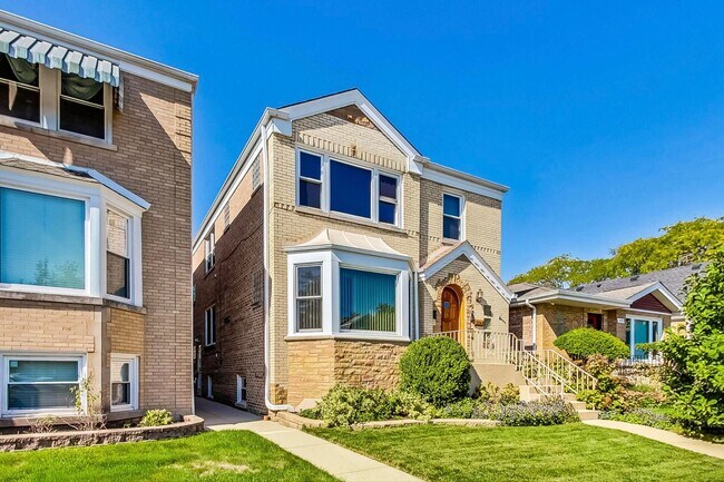 Foto del edificio - 5644 N Meade Ave