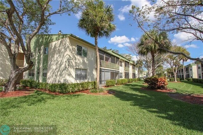 Foto del edificio - 4156 NW 90th Ave