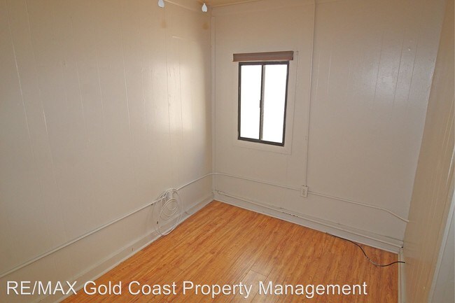 Building Photo - 113 Los Altos St