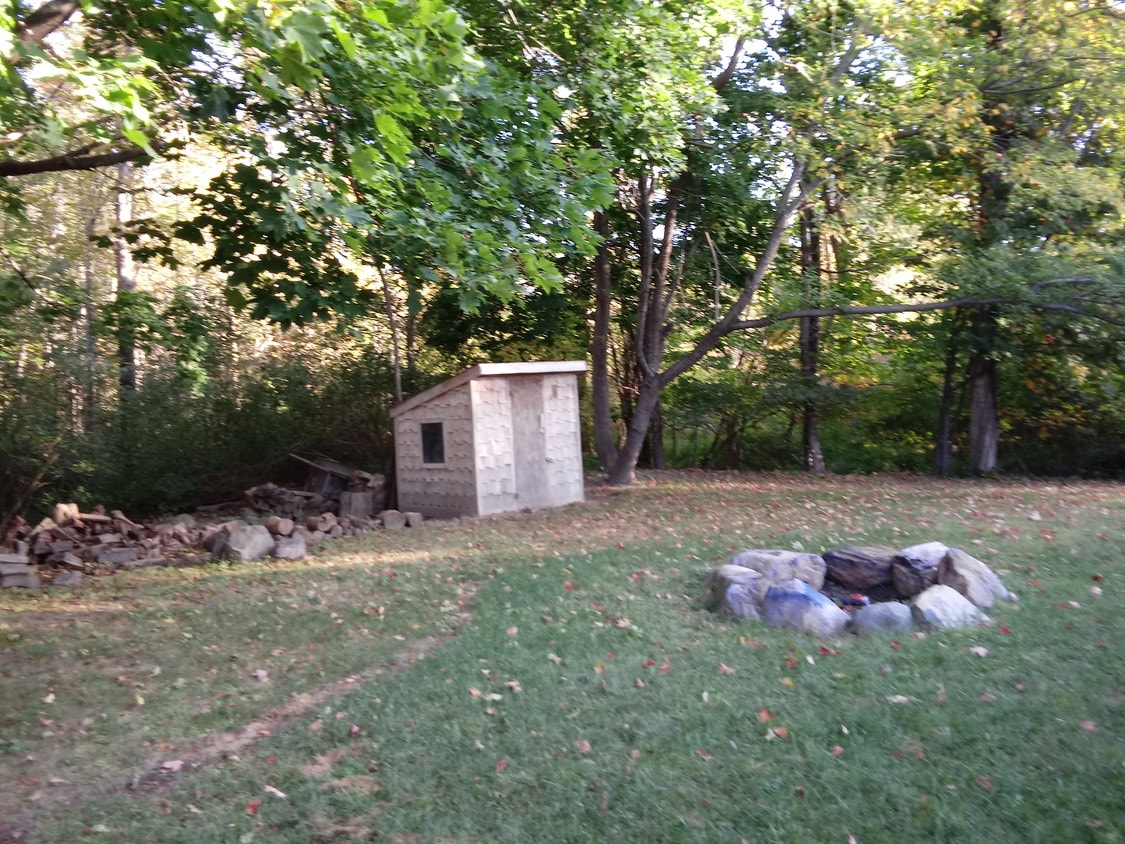 84 Tuttle Ln, Greenland, NH 03840 House Rental in Greenland, NH