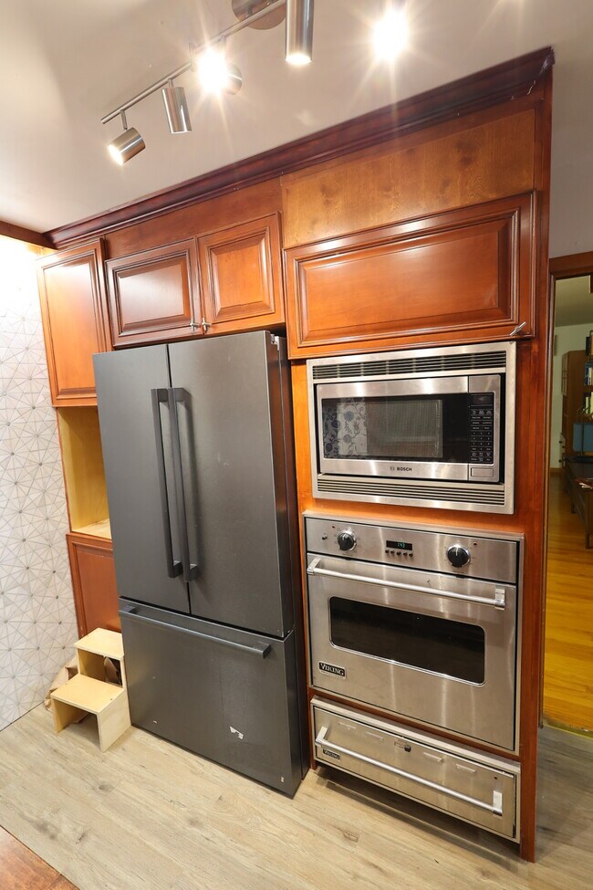 Foto del edificio - 1230 Fork Creek Trl