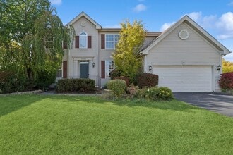 Building Photo - 1534 S Falcon Dr