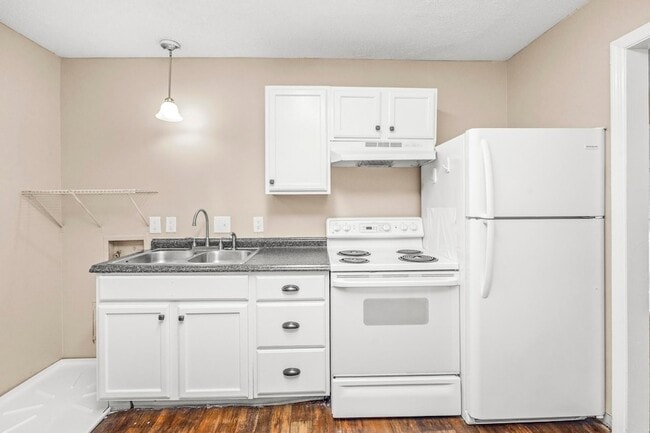 Photo - 801 Naylor Ave Apartment