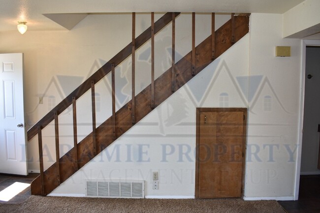 Building Photo - Charming 3 Bed, 1.5 Bath Home in Laramie, ...