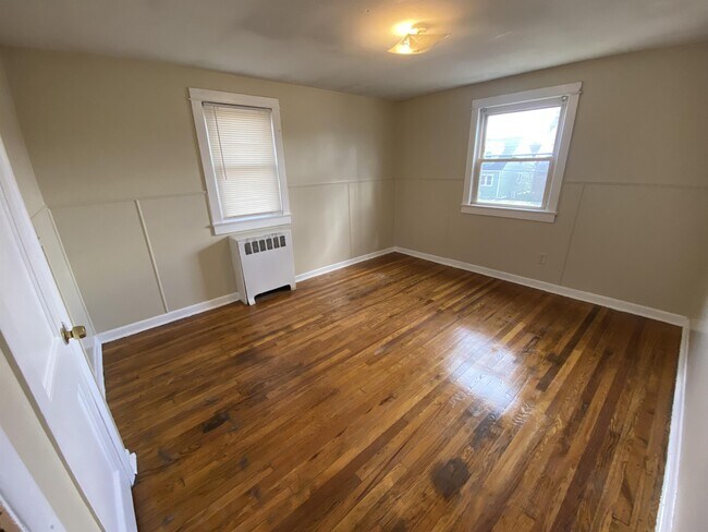 Foto del edificio - 4409 Remington Ave