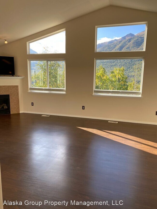 Building Photo - 4 br, 3.5 bath House - 9162 Eagle River Lane