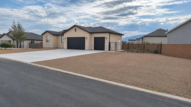 Building Photo - 3660 Native Dancer Dr