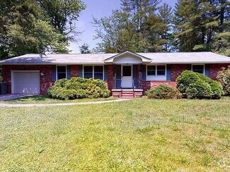 Building Photo - 708 Heatherwood Dr