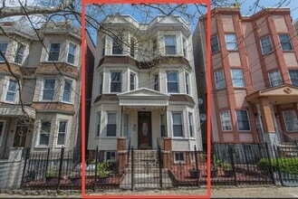 Building Photo - 110 Duncan Ave