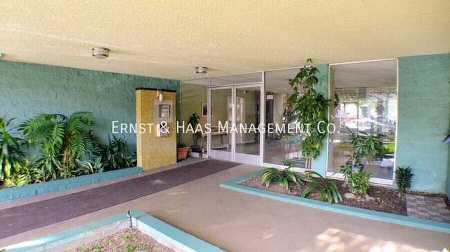 Foto del edificio - 1187 E 3rd St