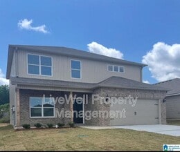 Building Photo - 380 Americana Dr