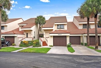 Building Photo - 302 Sea Oats Dr